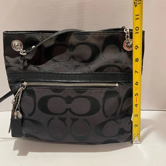 Coach Poppy Signature Logo Canvas Shoulder Bag - Picture 11 of 16